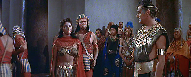 Land of the Pharaohs Howard Hawks