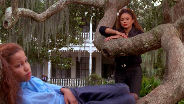 Eve's-Bayou50