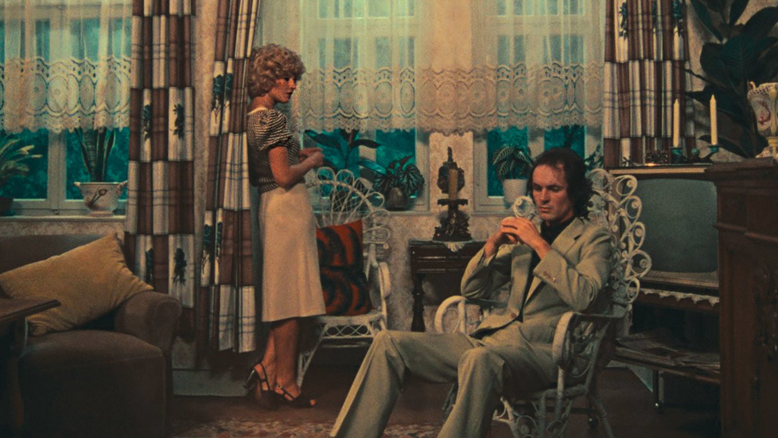 eight hours don't make a day fassbinder