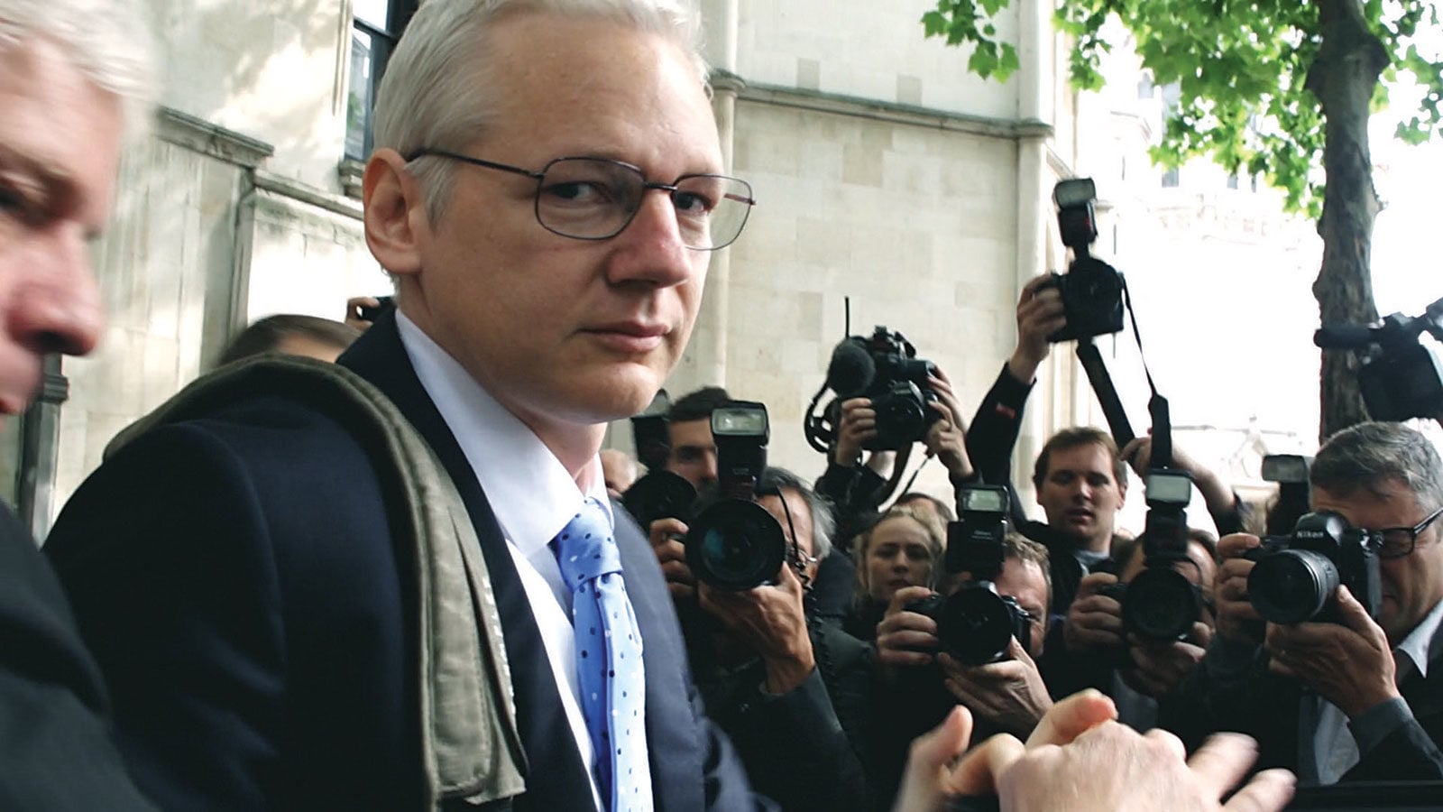 Risk Laura Poitras Julian Assange