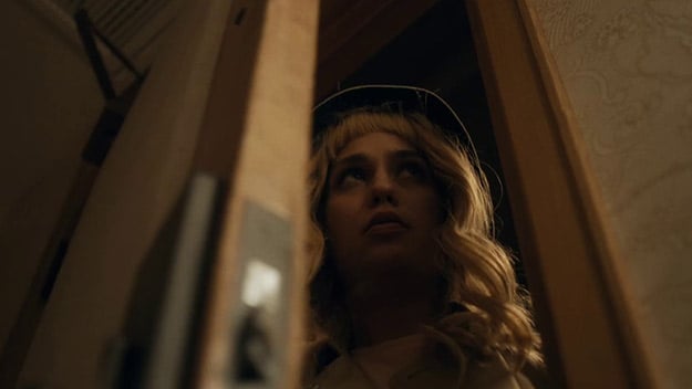 Gemini Lola Kirke