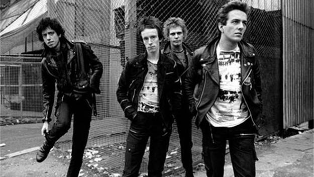 The Clash: New Year's Day 77